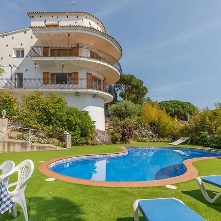 Hauzify I Casa Suredes Holiday home